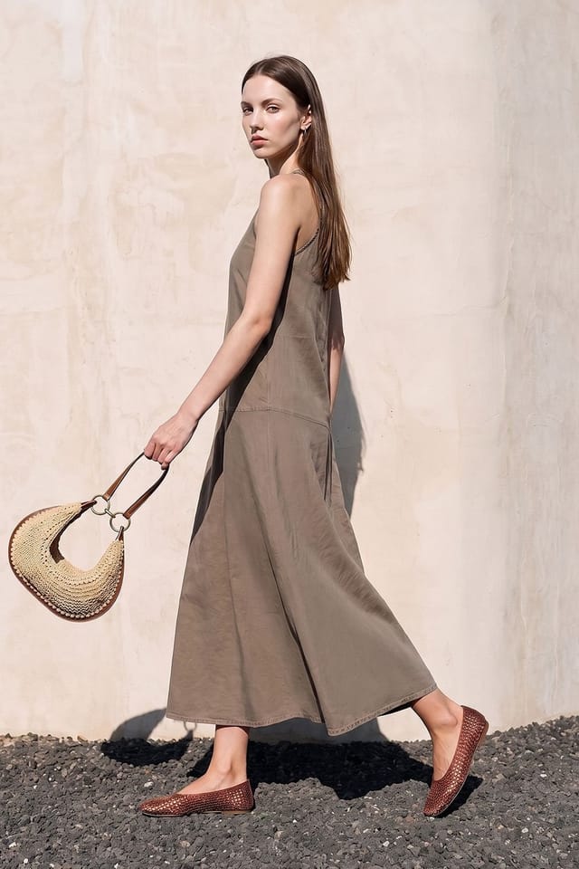 Dilvin Dilvin Women's Sleeveless Straight Maxi Dress in Khaki - 3
