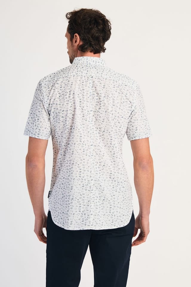 French Connection French Connection Men's Cotton Short Sleeve Floral Shirt in White - 2