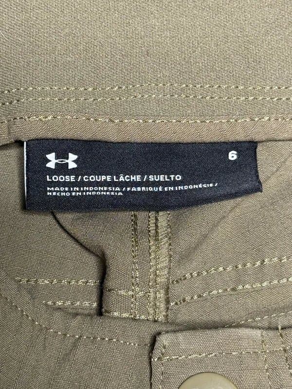 Under Armour Under Armour Loose Fit Cargo Pants Size 6 in Khaki