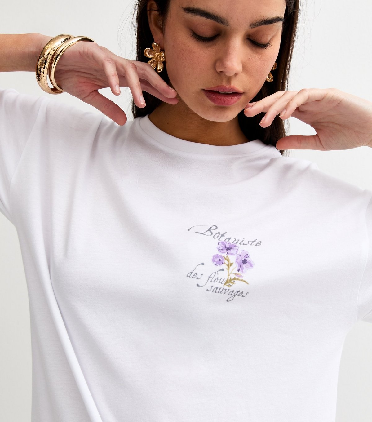 New Look Women's White Botaniste Print Oversized T-Shirt New Look - 2