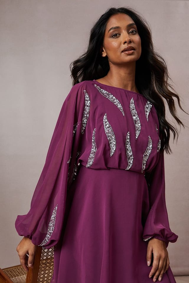 Oasis Oasis Women's Occasion Embellished Batwing Mini Dress in Berry - 2