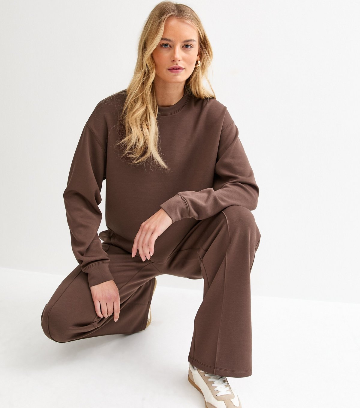 New Look Women's Tall Premium Dark Brown Jersey Sweatshirt New Look - 2