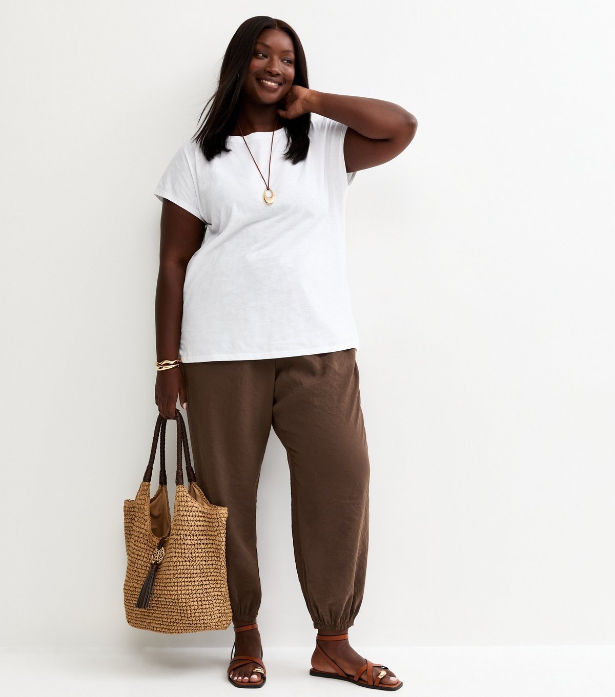 New Look Women's Plus Size Dark Brown Drawstring Waist Cuffed Joggers Curves New Look - 3