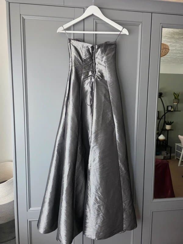 Linea Linea satin feel strapless prom dress size 8, dark grey/ guy metal colour