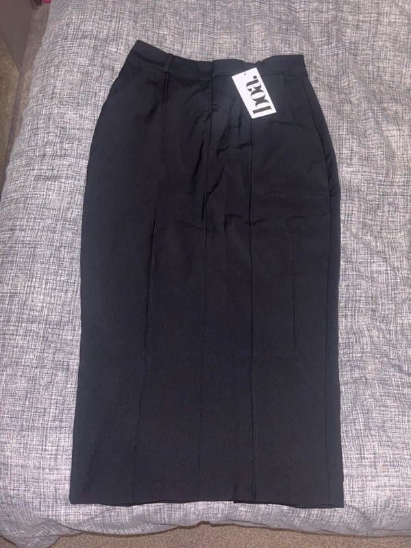 Because of Alice BOA Black Midi Pencil Skirt