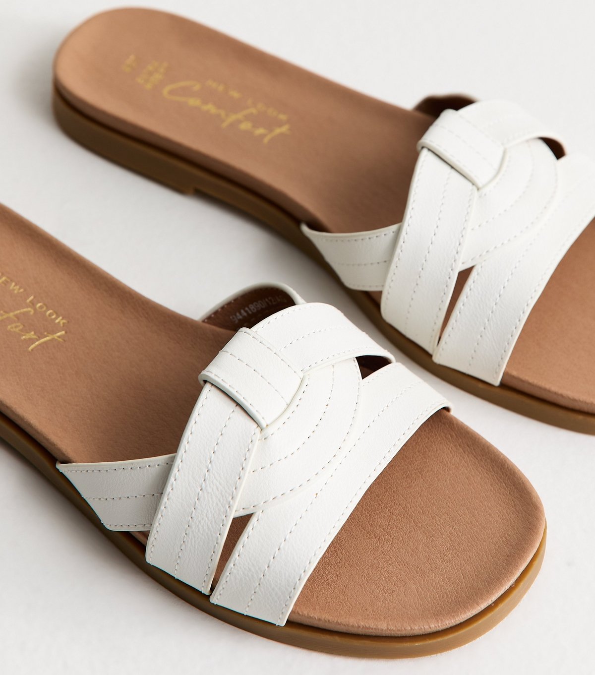 New Look Women's Extra Wide Fit White Interwoven Sandals New Look - 3