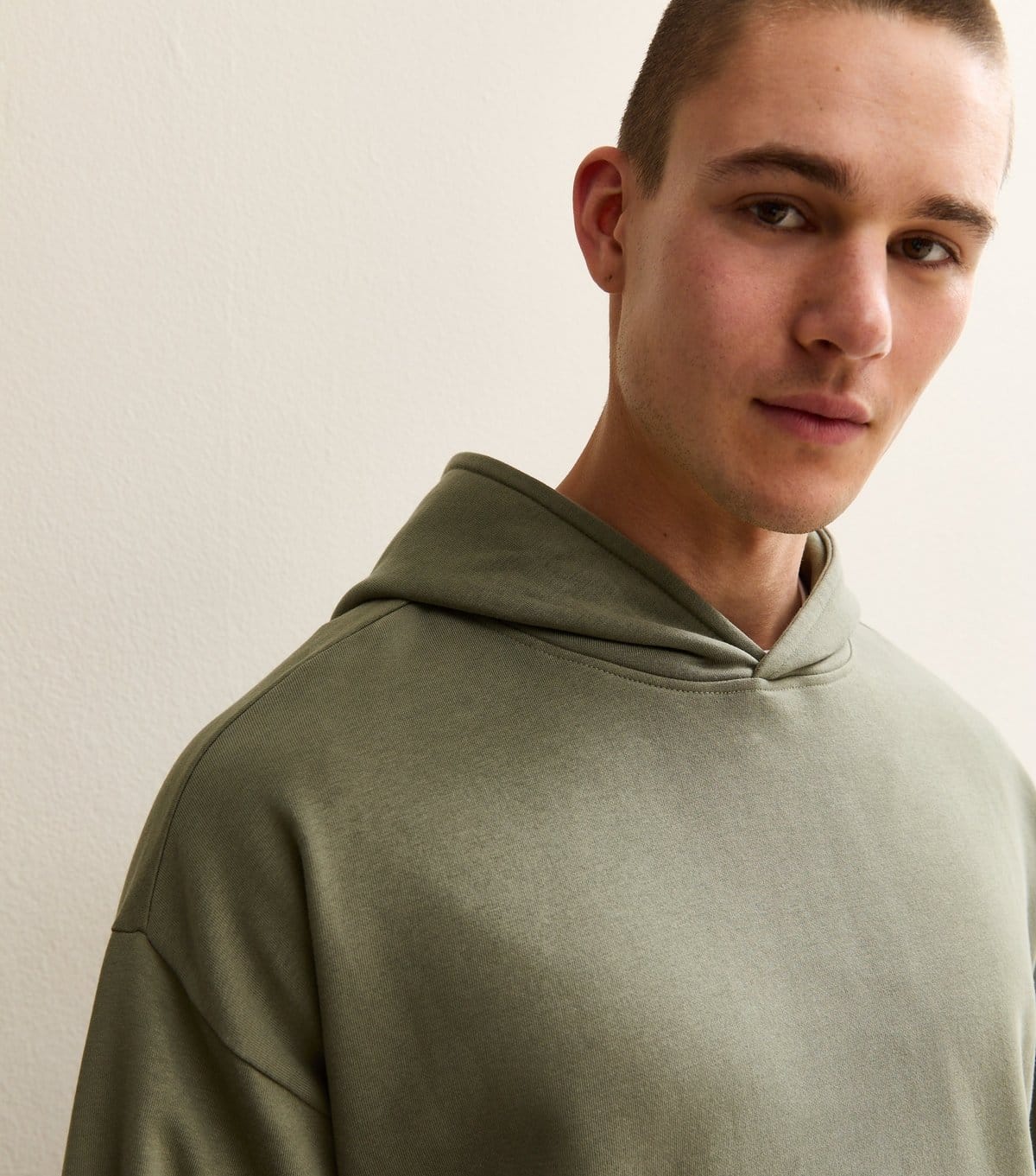 New Look Men's Khaki Oversized Hoodie New Look - 1