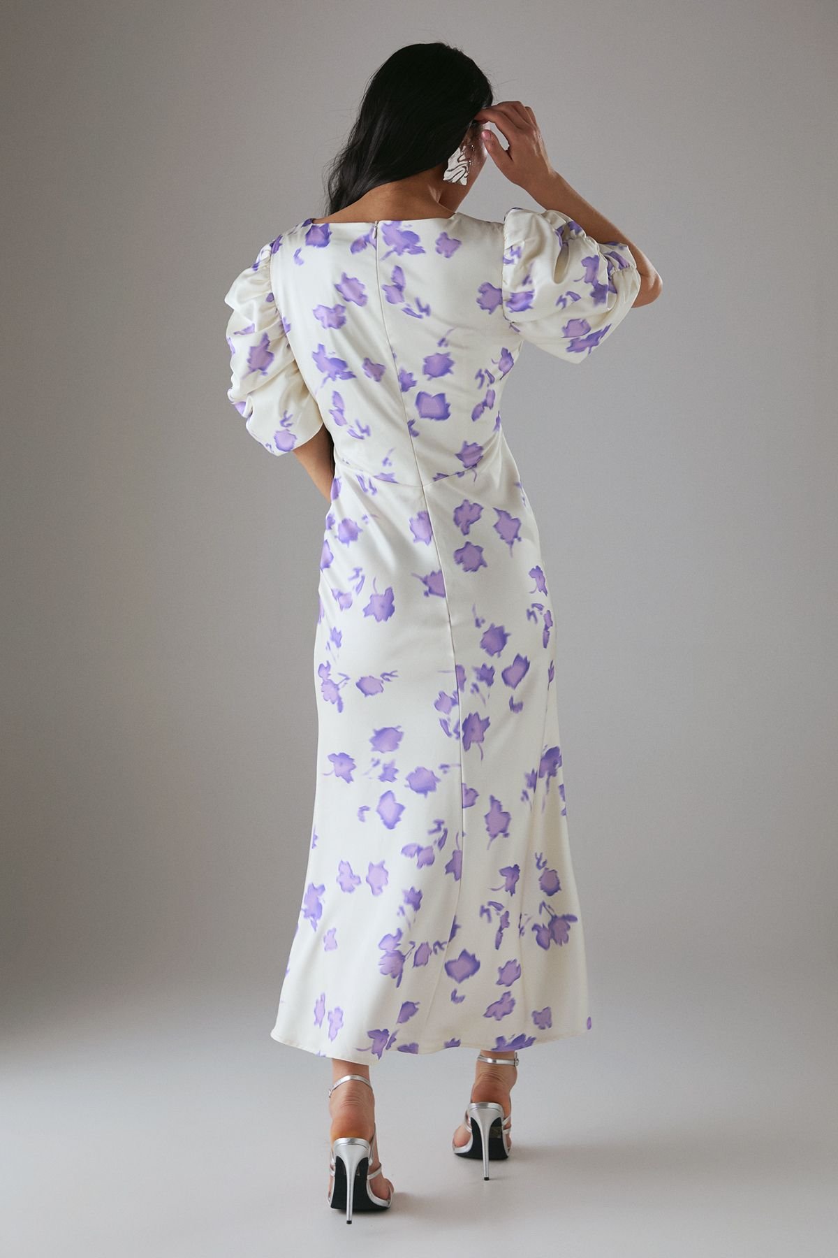 Warehouse Warehouse Women's Petite Satin Pleat Volume Sleeve Plunge Bias Midi Dress in Lilac - 3