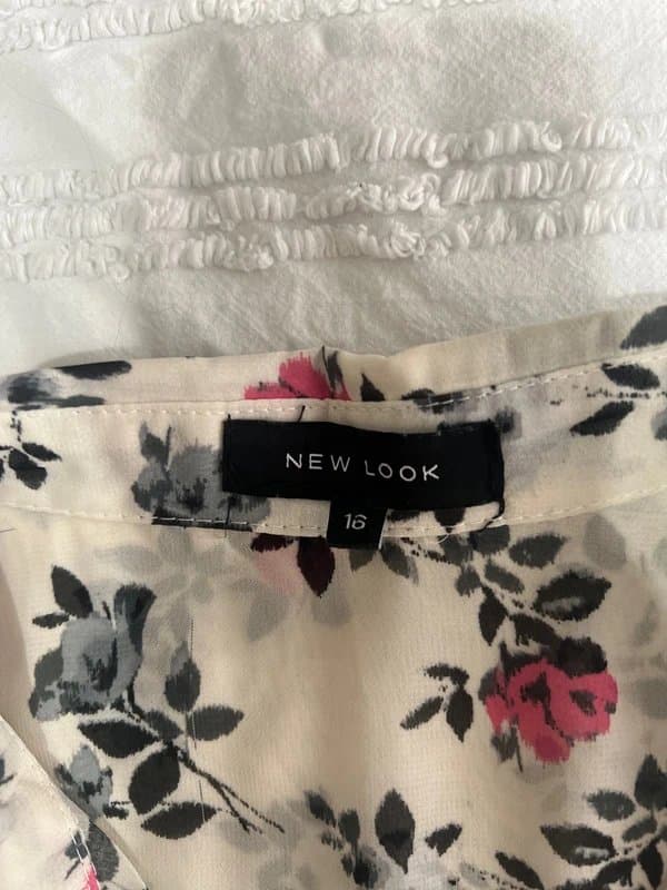 New Look New look sleeveless chiffon shirt