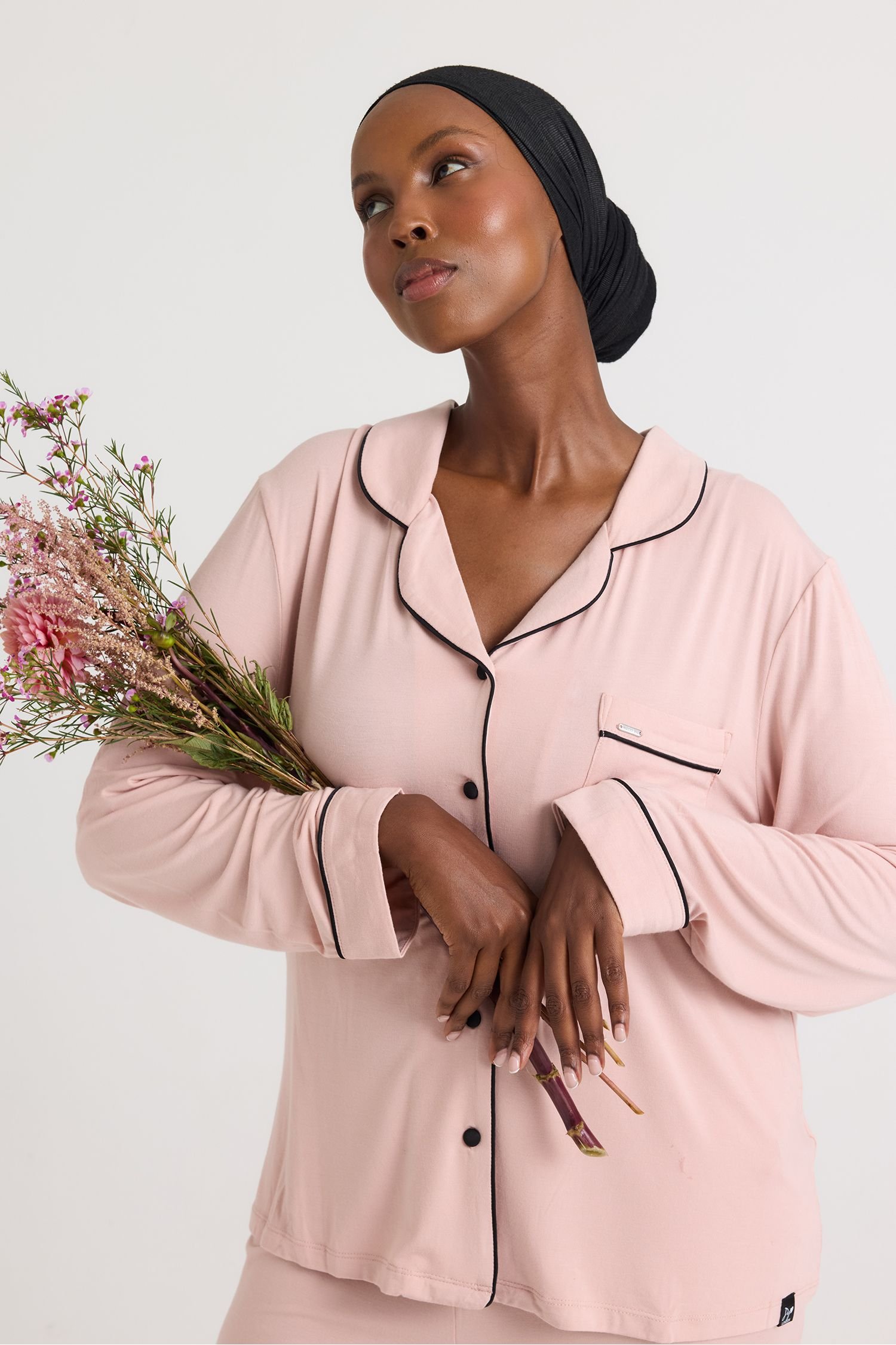 Pretty You London Pretty You London Women's Bamboo Long Pyjama Set in Pink - 2