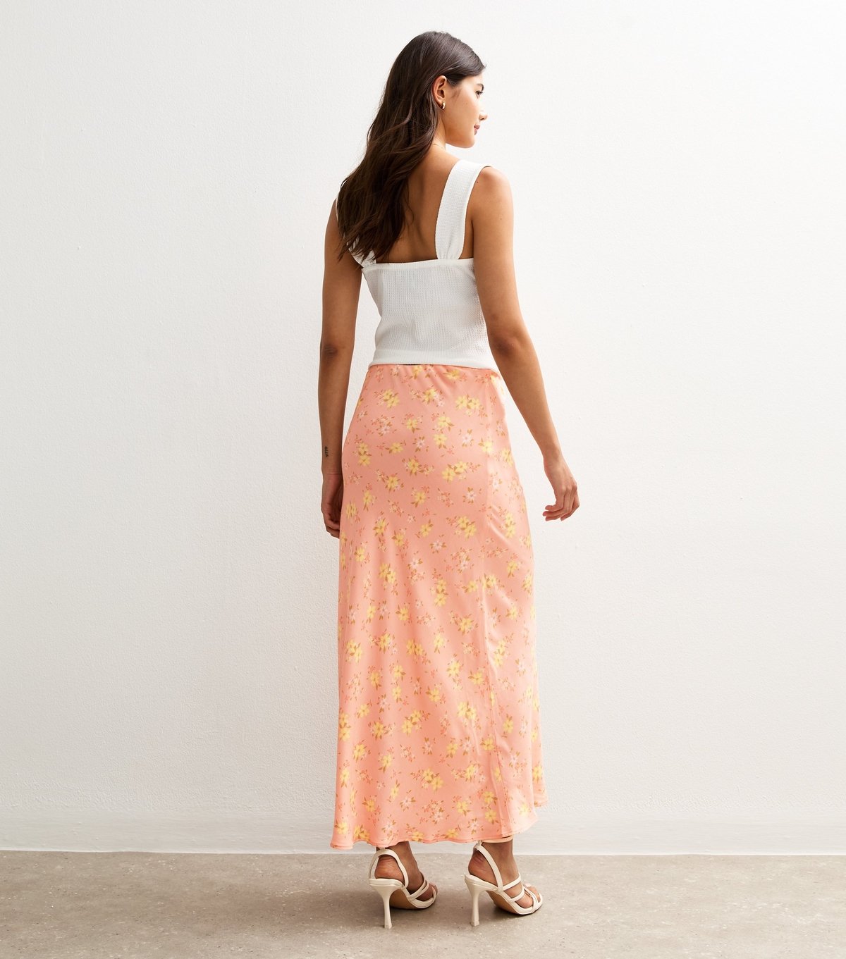 New Look Women's Pink Floral Print Bias Cut Midi Skirt New Look - 4