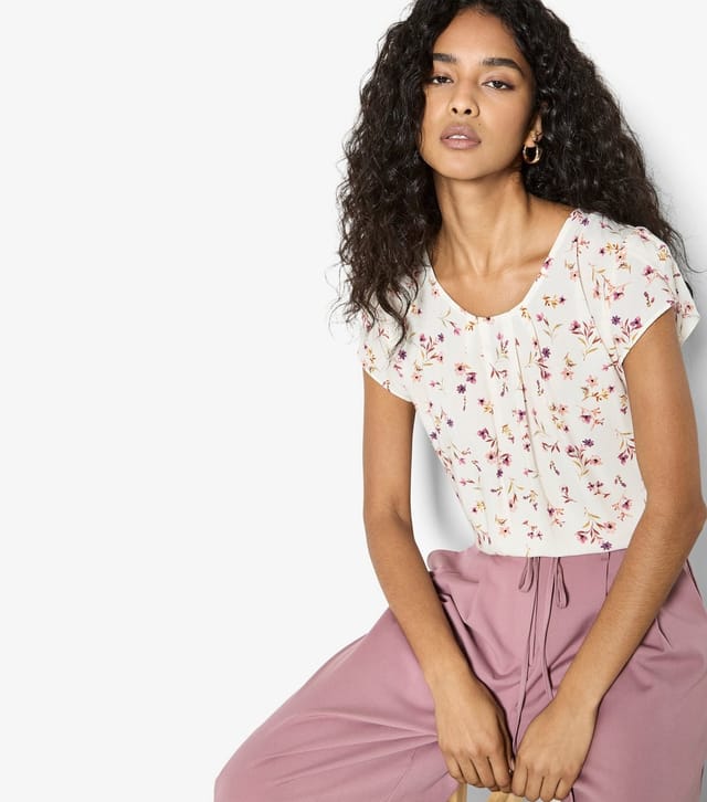 Apricot Women's White Floral Print Top Apricot New Look - 2
