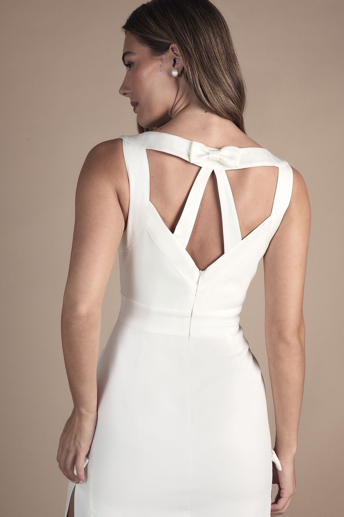 Coast Coast Women's Slash Neck Midaxi Wedding Dress in Ivory - 4