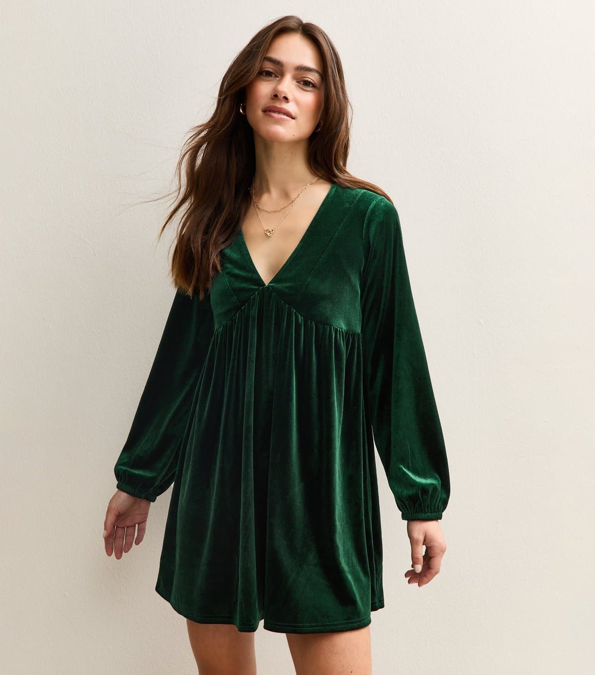 New Look Women's Petite Dark Green Velvet Smock Mini Dress New Look