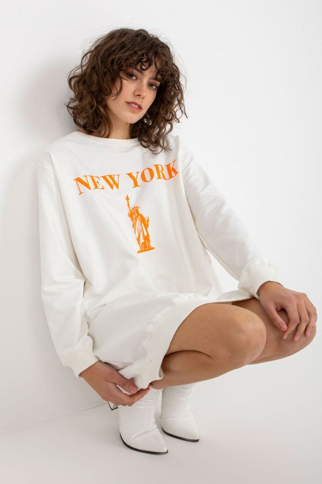 Love Lace White Oversized Printed Sweatshirt