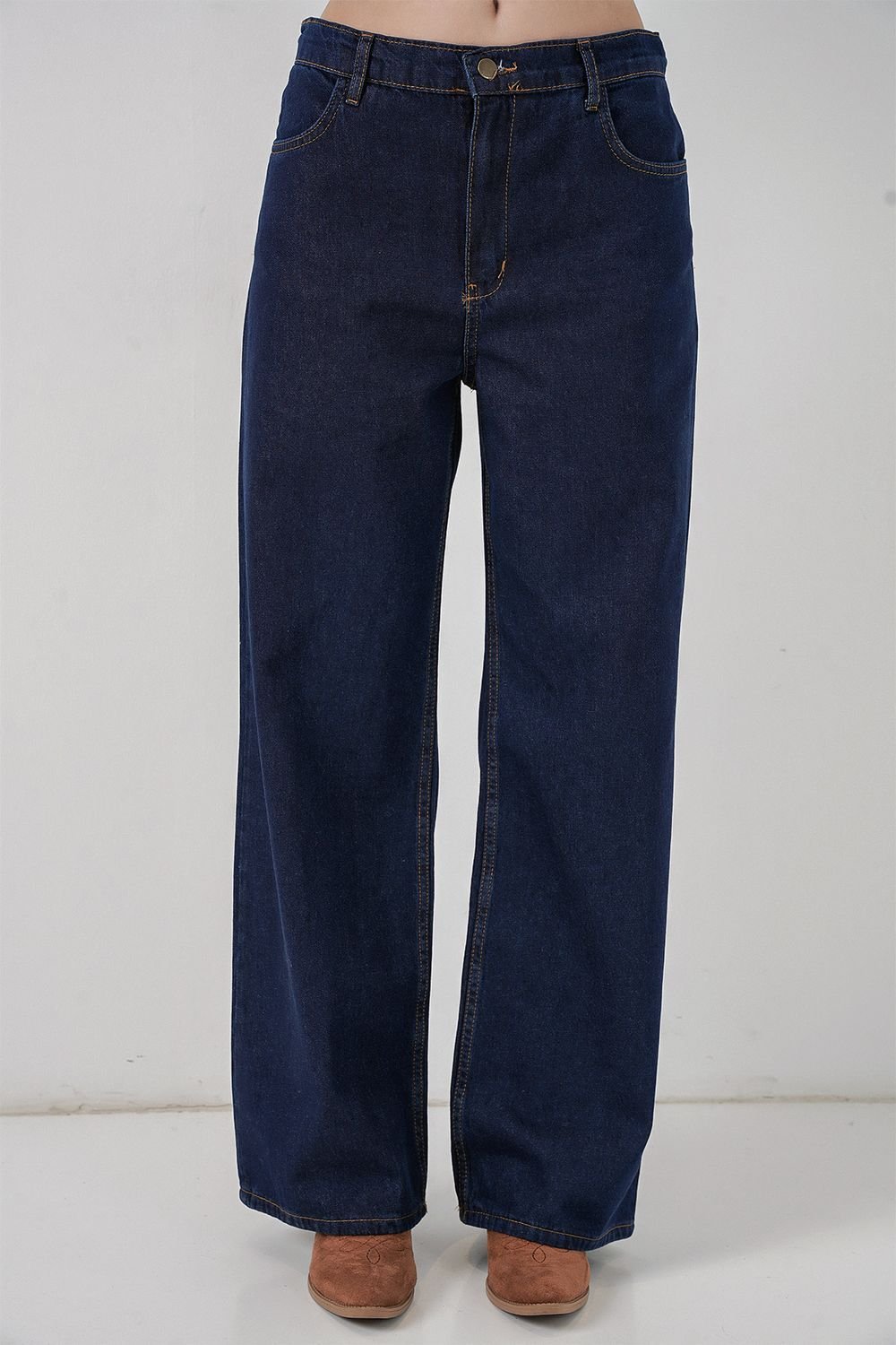 Big Dart Big Dart Women's Denim Set with Pocket Detailed Jacket & Straight Leg Pants in Navy - 4