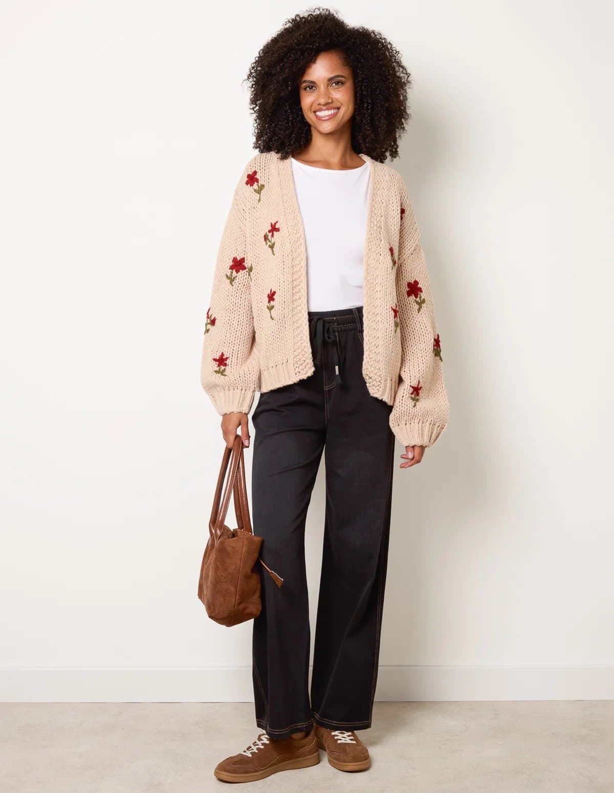 Blue Vanilla Flower Embroidery Detailed Cardigan