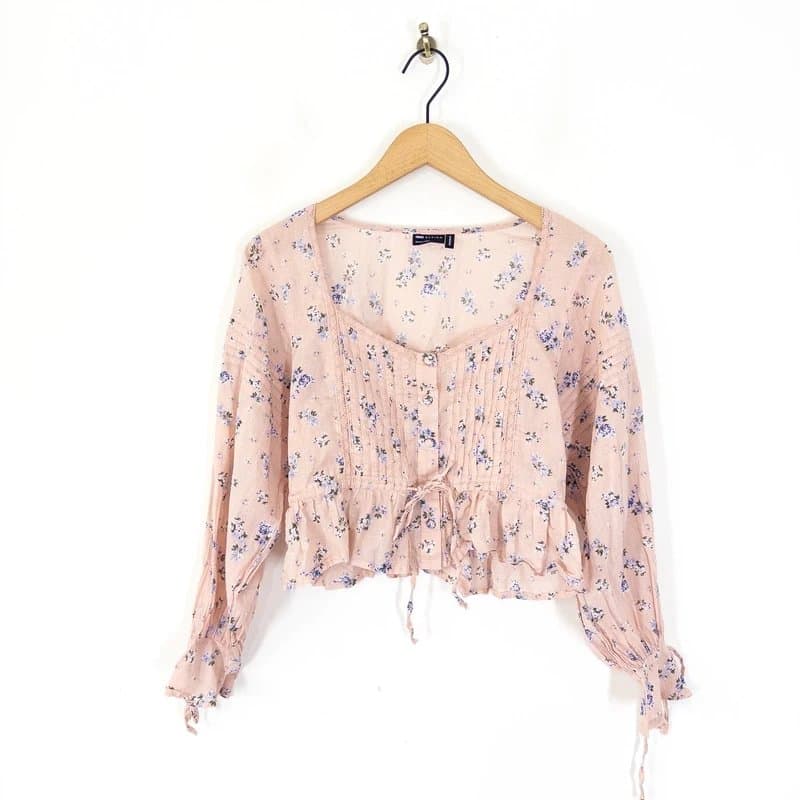 ASOS Asos Cottage Floral Blouse Size 8 Light Pink Ditsy Pintuck Top Balloon Sleeve