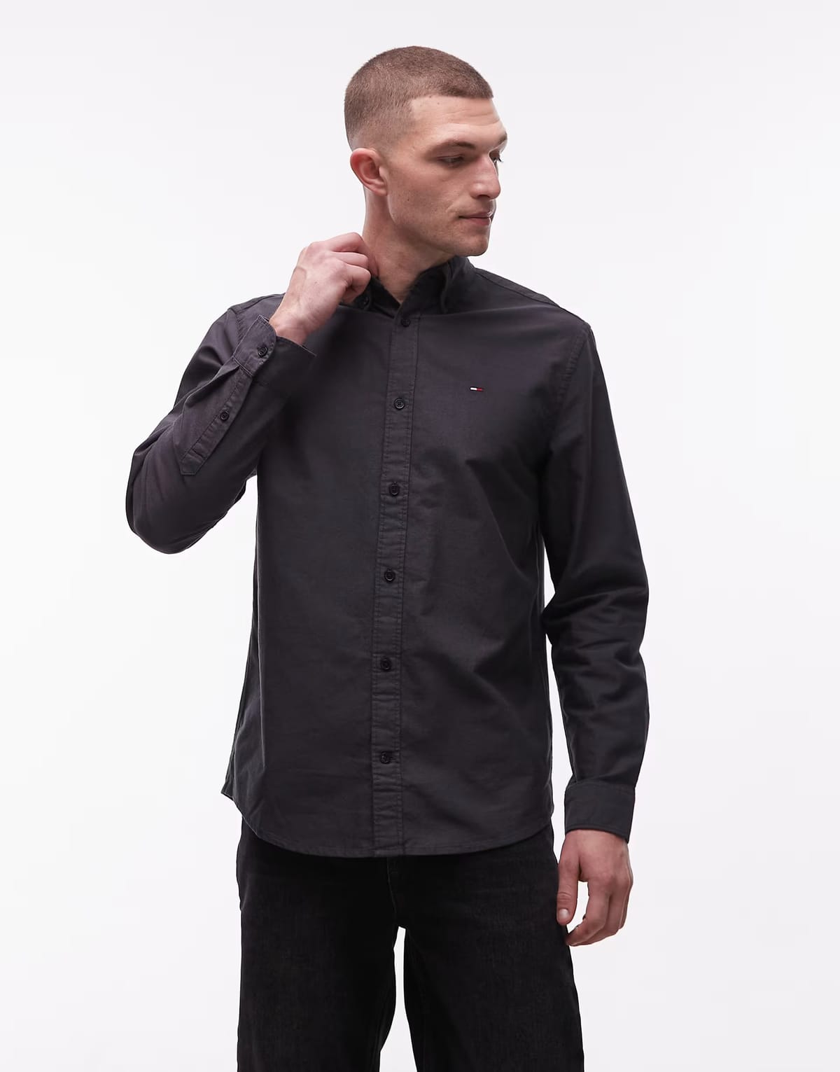 ASOS Tommy Jeans regular long sleeve oxford shirt in black - 1