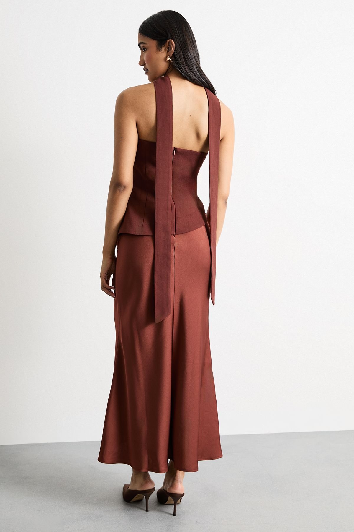 Warehouse Warehouse Women's Strapless Structured Bodice Satin Midi Dress in Chocolate - 3