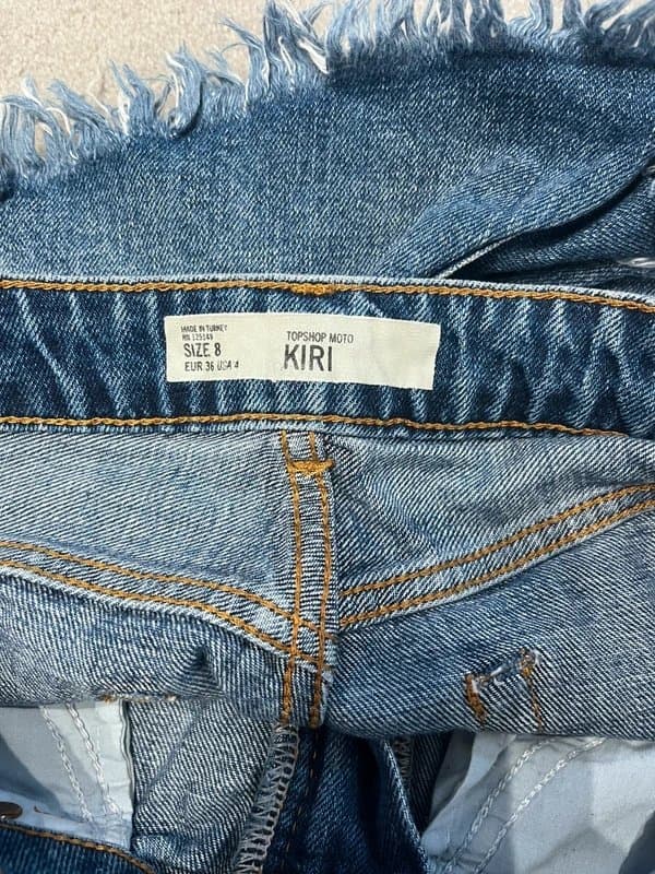 Topshop Denim shorts dark blue distressed detail
