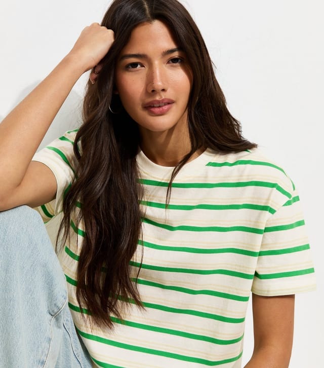 New Look Women's Green Cotton Striped Boxy T-Shirt New Look - 2
