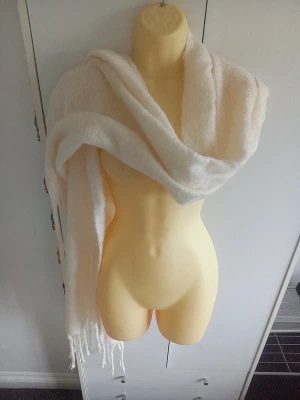 New Look Cream new look super soft warm and cosy fluffy scarf