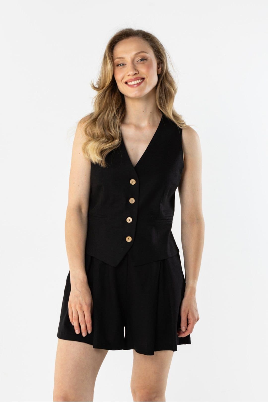 Love Lace Love Lace Women's Fitted V Neck Linen Vest with Button Front in Black