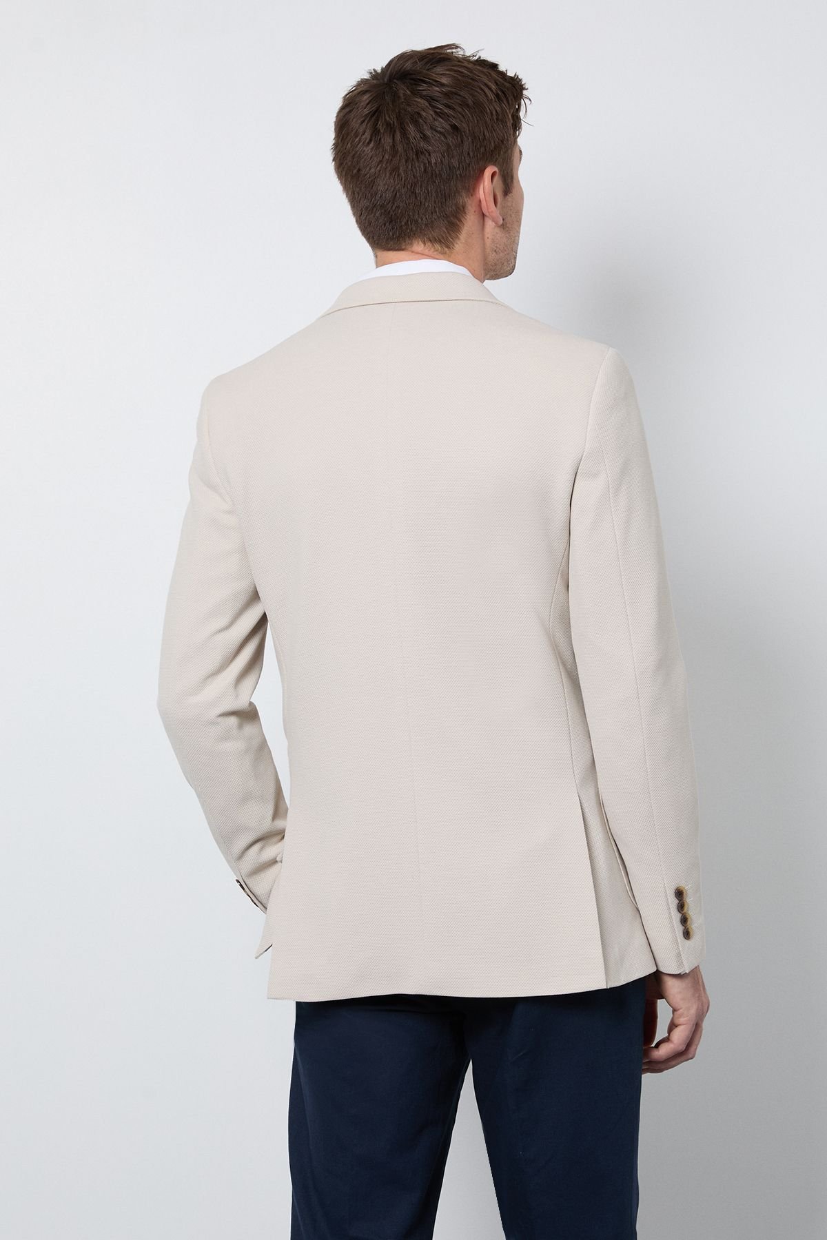 Burton Burton Men's Neutral Pique Patch Pocket Slim Fit Blazer - 4