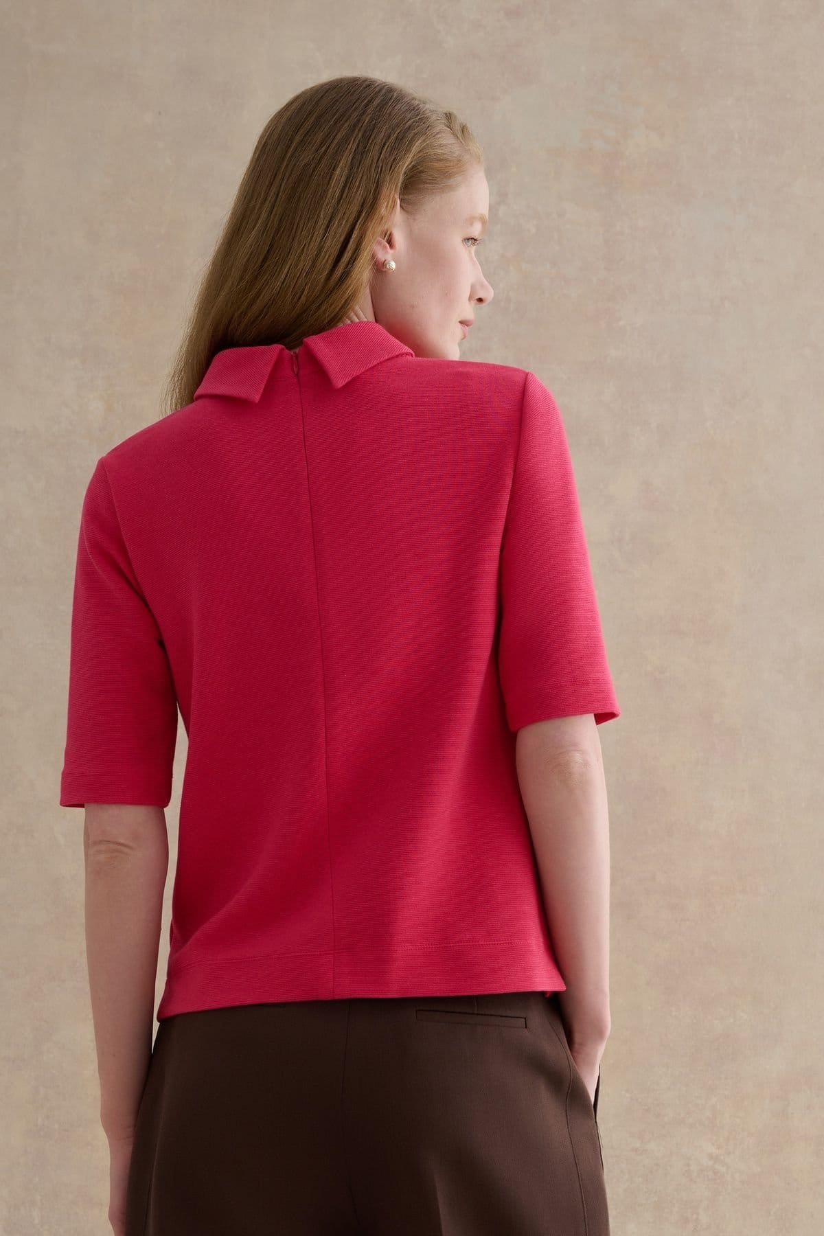 Hobbs London Hobbs London Women's Tali High Neck Textured Top in Fuchsia - 4
