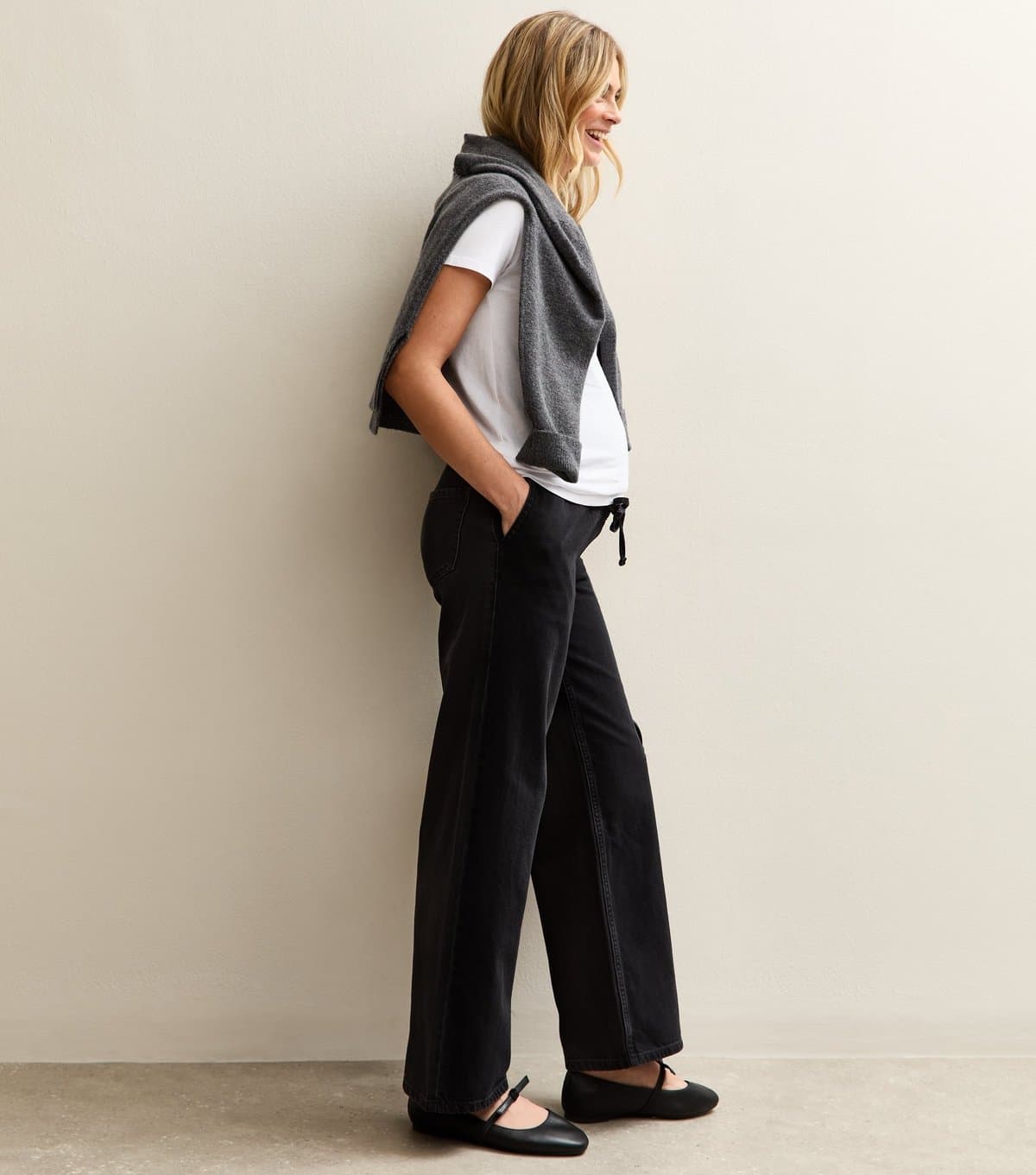 New Look New Look Maternity Black Wide Leg Drawstring Waist Jeans