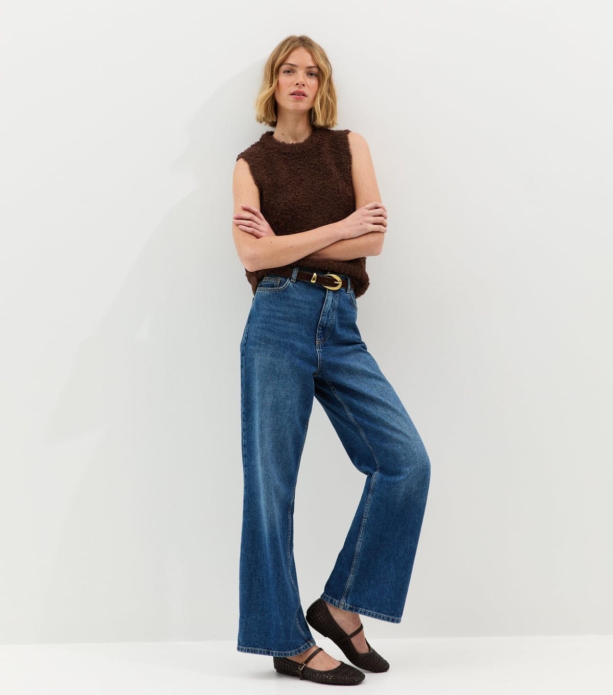 New Look Women's Dark Brown Boucle Textured Knit Tabard Vest New Look - 4