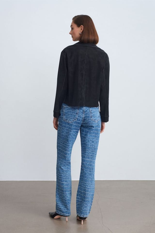 Dilvin Dilvin Women's High-Waist Straight Leg Textured Jeans in Mid Blue - 2