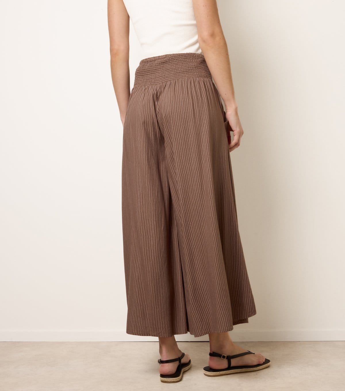 Blue Vanilla Women's Light Brown Striped Shirred Waist Wide Leg Trousers Blue Vanilla New Look - 4