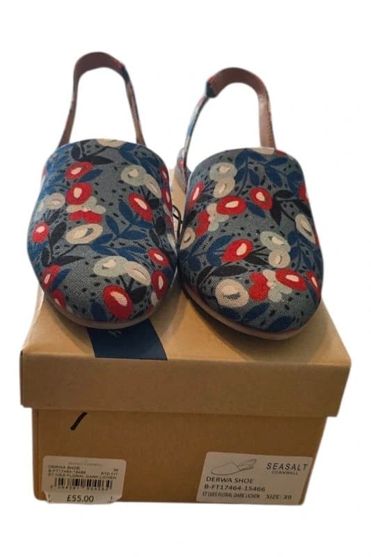 Seasalt Cornwall Seasalt Cornwall “Derwa” slingback shoes.