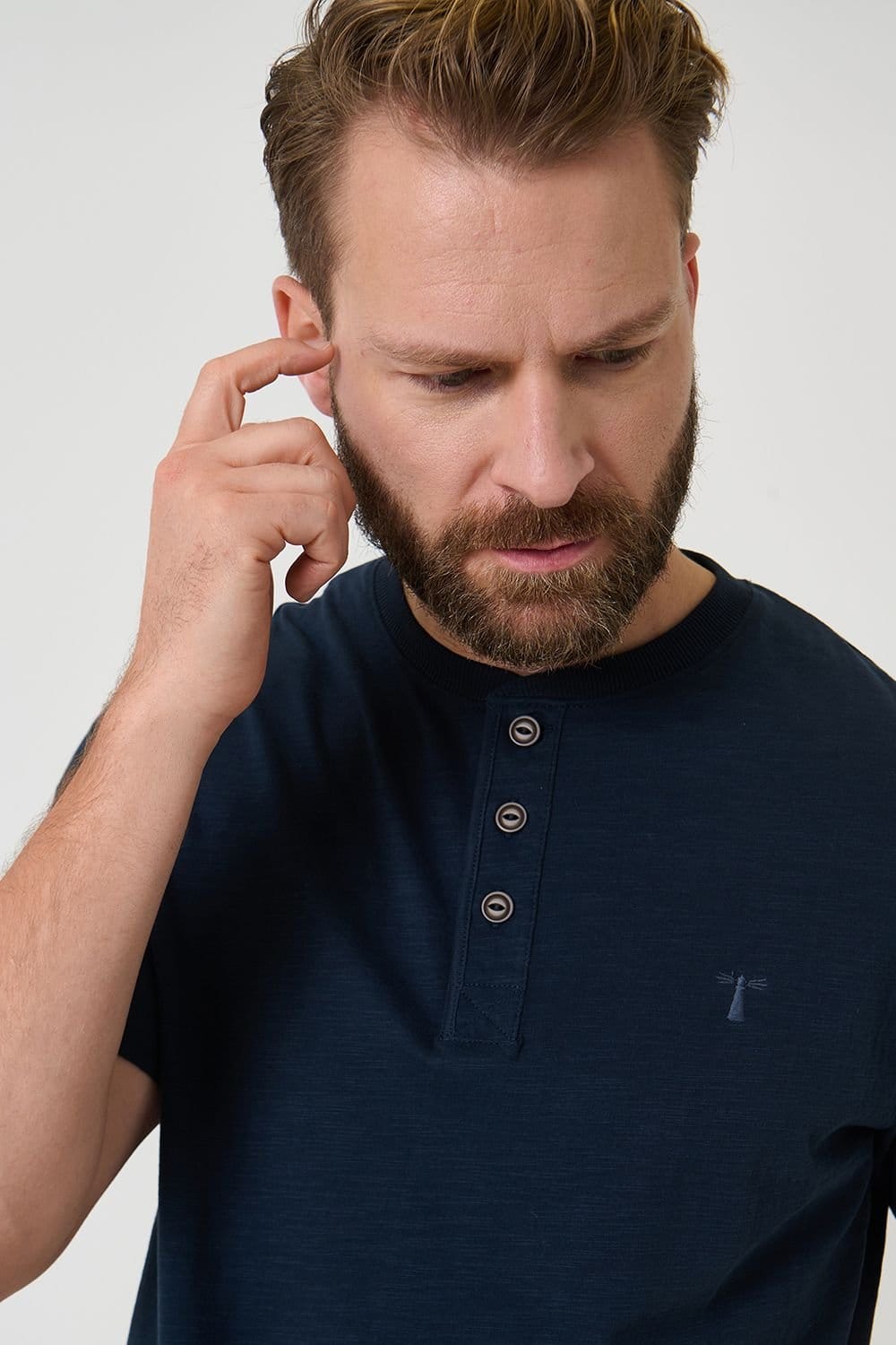 Saltwell Saltwell Men's Peached Cotton Grandad T-Shirt in Navy - 4
