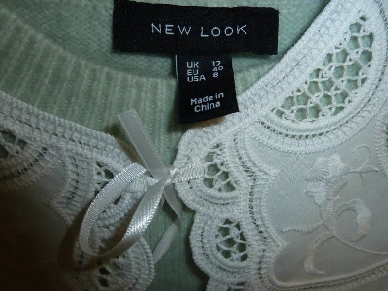 New Look New Look Womens Green Casual Jumper with Removable Lace Neck - Size UK 12