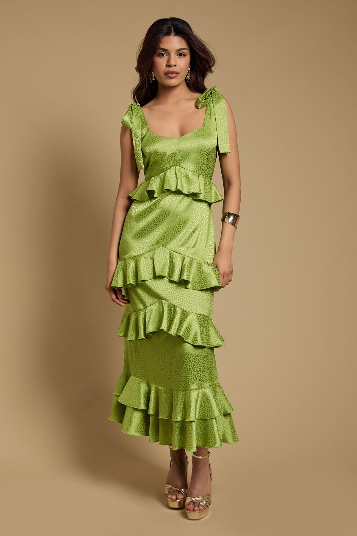 Oasis Oasis Women's Petite Printed Satin Jacquard Tiered Midi Dress in Chartreuse - 2