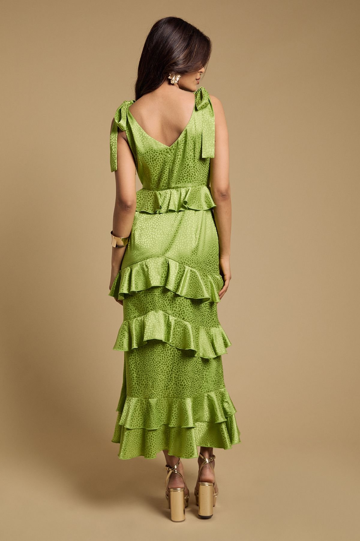 Oasis Oasis Women's Petite Printed Satin Jacquard Tiered Midi Dress in Chartreuse - 3