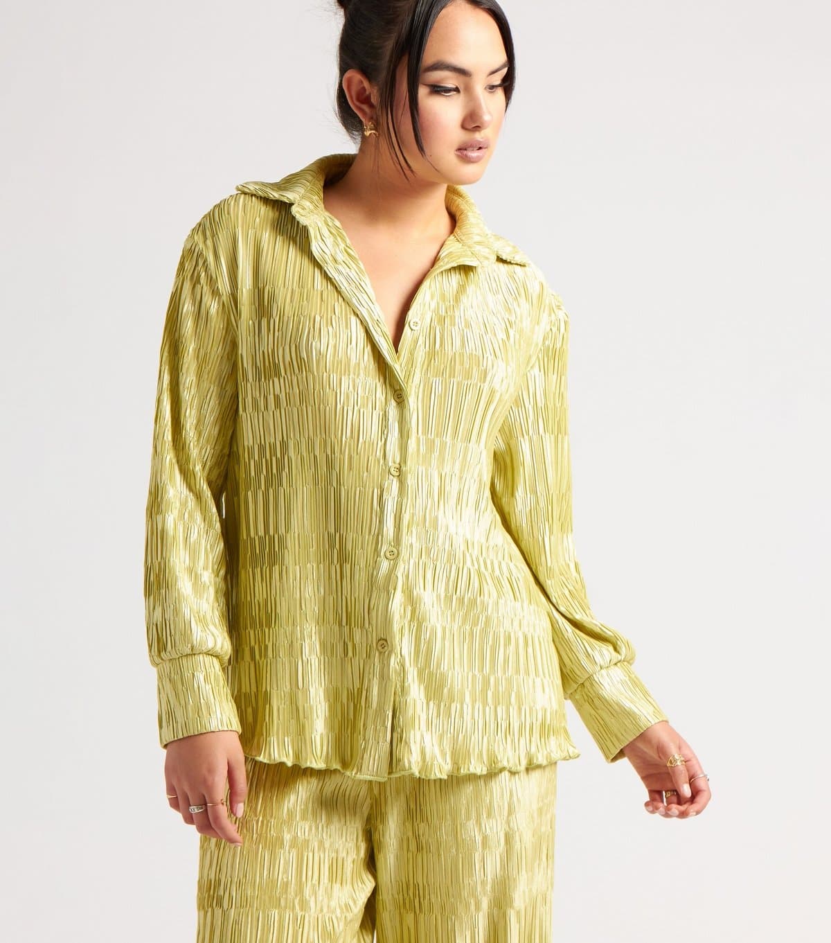 Urban Bliss Women's Light Green Textured Plissé Oversized Shirt Urban Bliss New Look