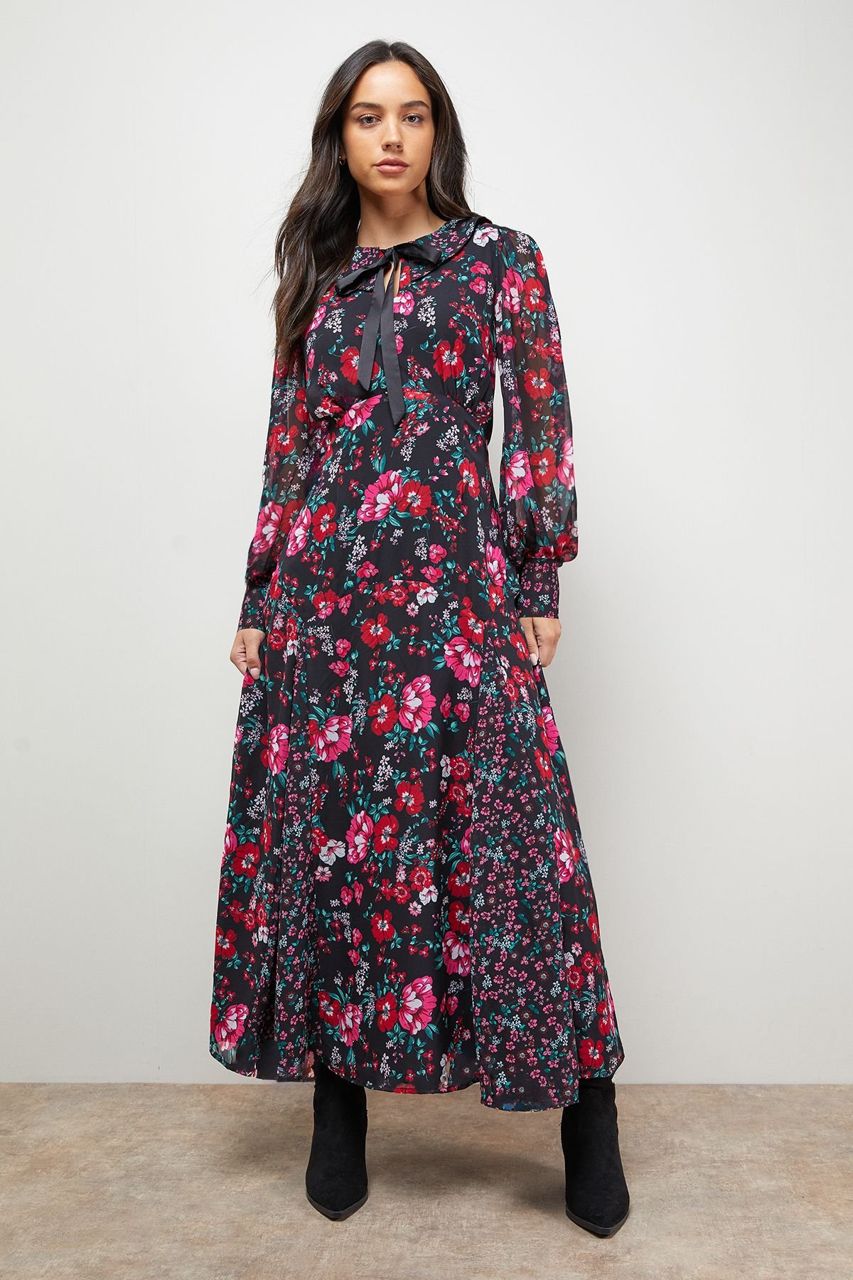 Oasis Oasis Women's Statement Collar Long Sleeve Maxi Dress in Floral - 2