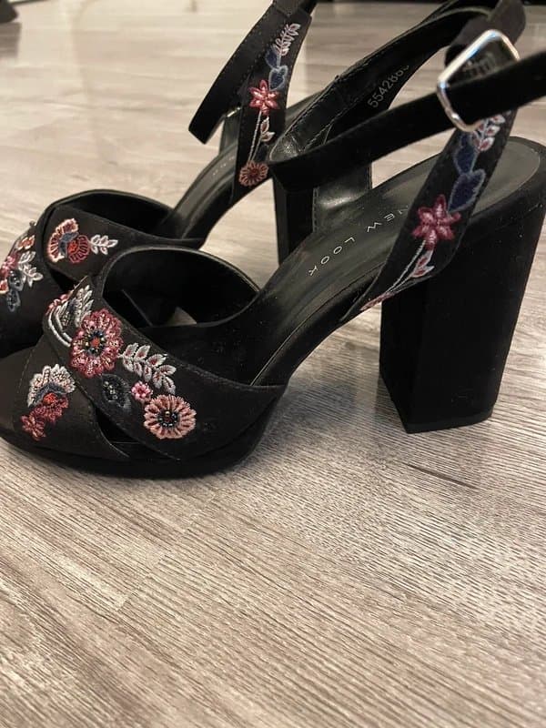 New Look Embroidered black high heels from newlook in size 5 wide fit