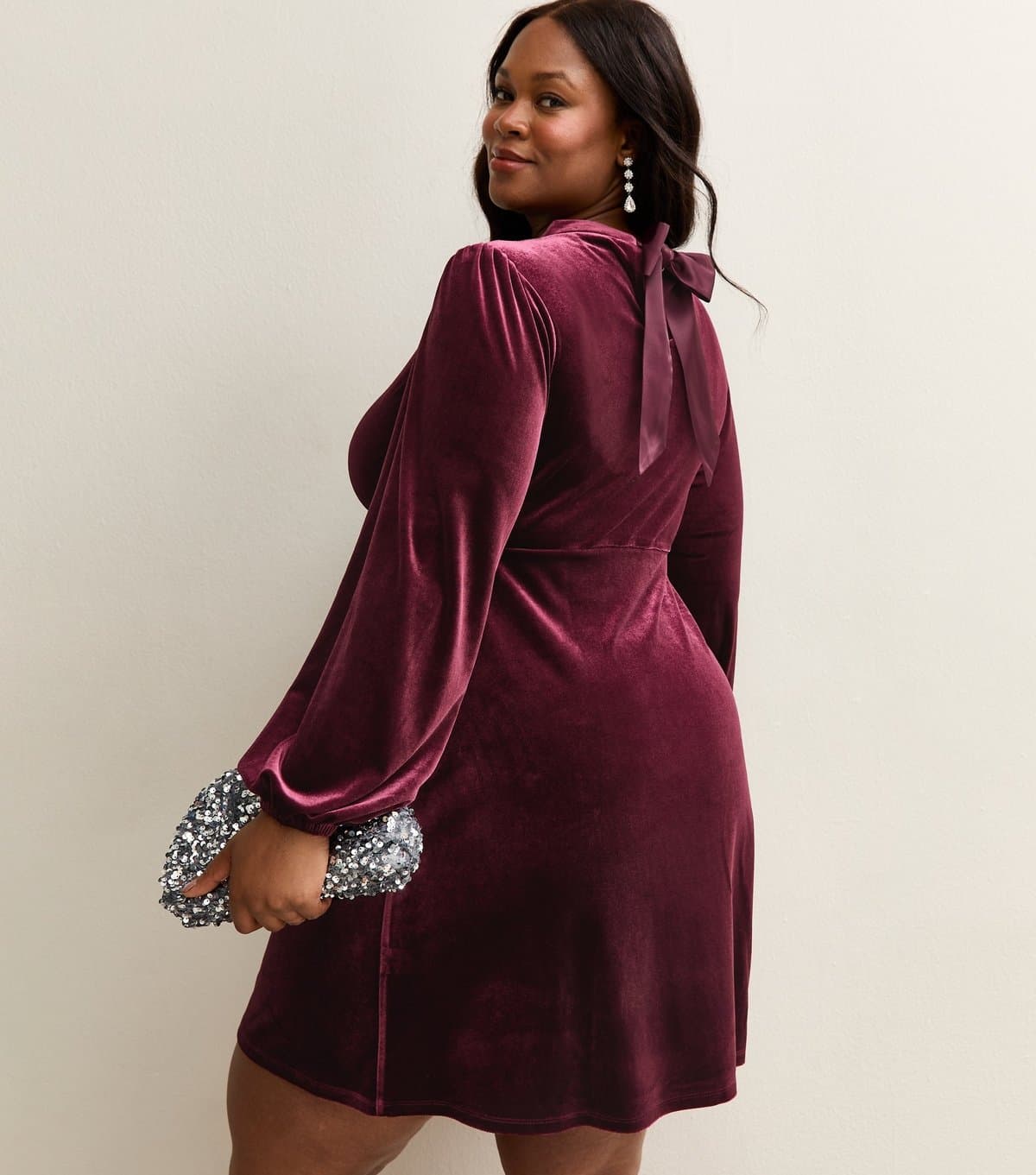 New Look Women's Plus Size Burgundy Velvet Bow Back Mini Dress Curves New Look