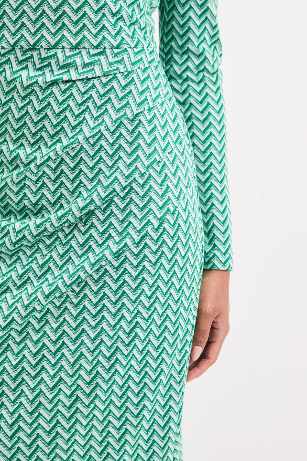 Principles Principles Women's Ponte Jacquard Ruched Maxi Dress in Green - 4