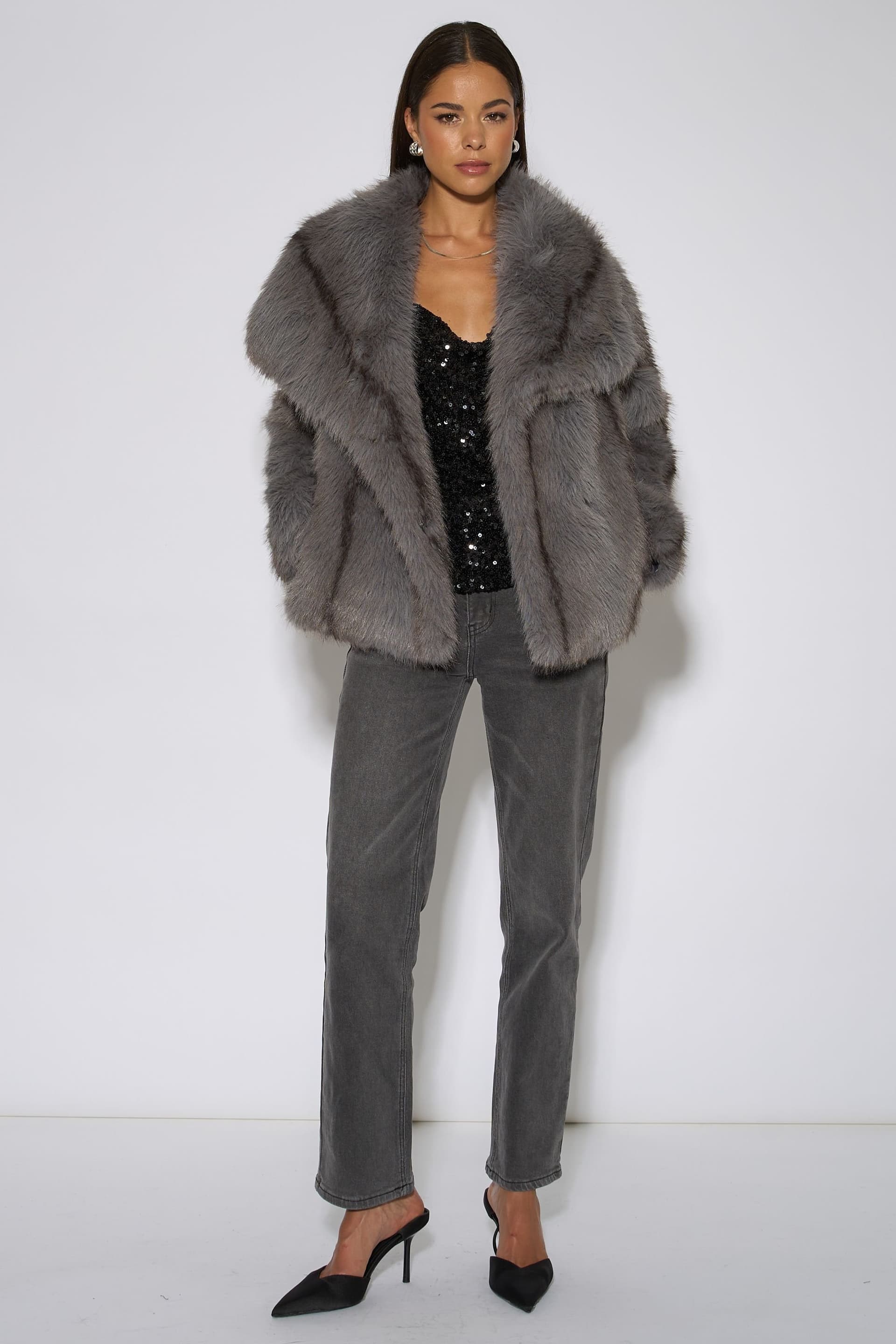 Gini London Gini London Women's Grey Ombre Lapel Faux Fur Jacket