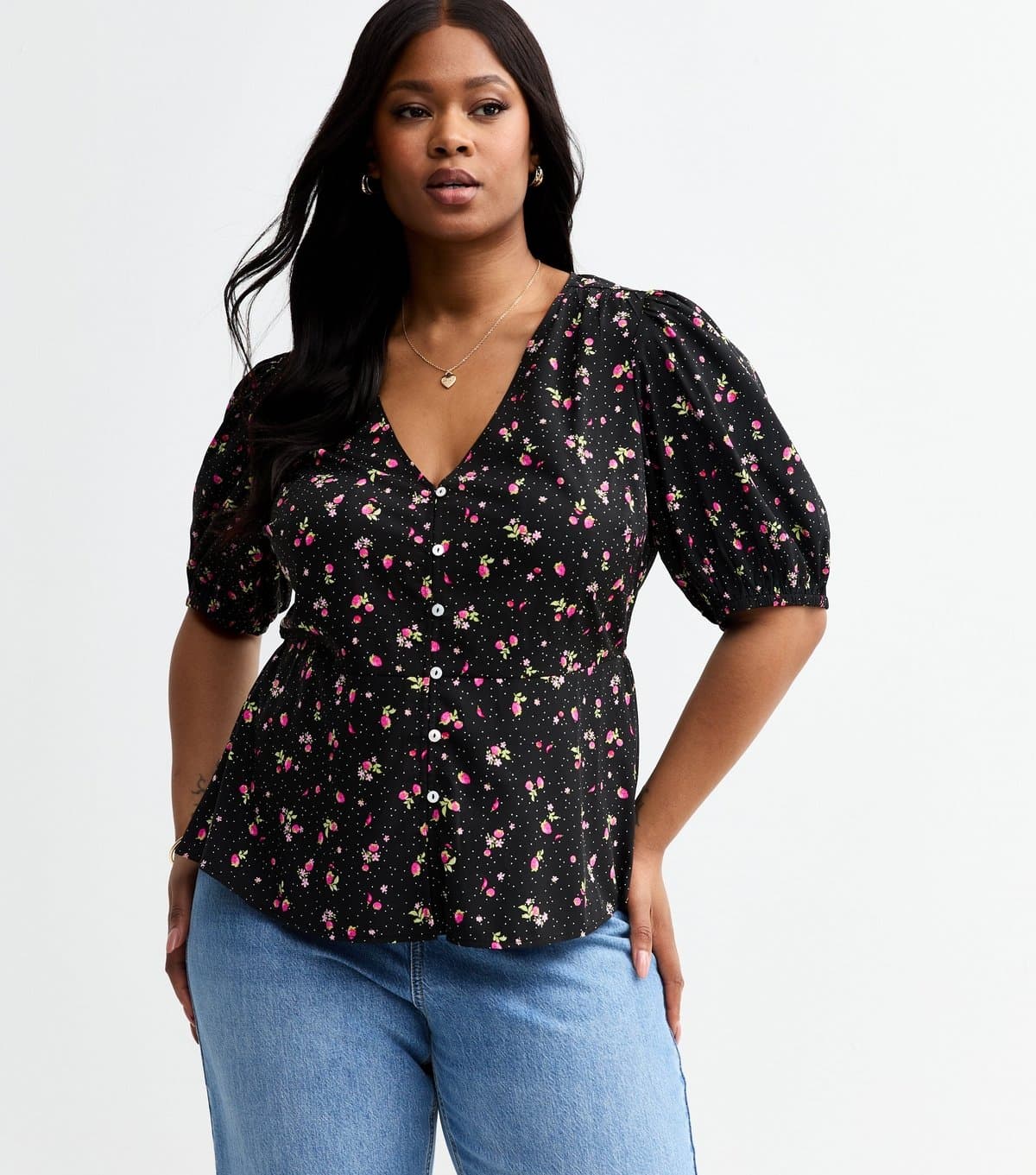 New Look Women's Plus Size Black Strawberry Floral Print Crepe Tea Blouse Curves New Look