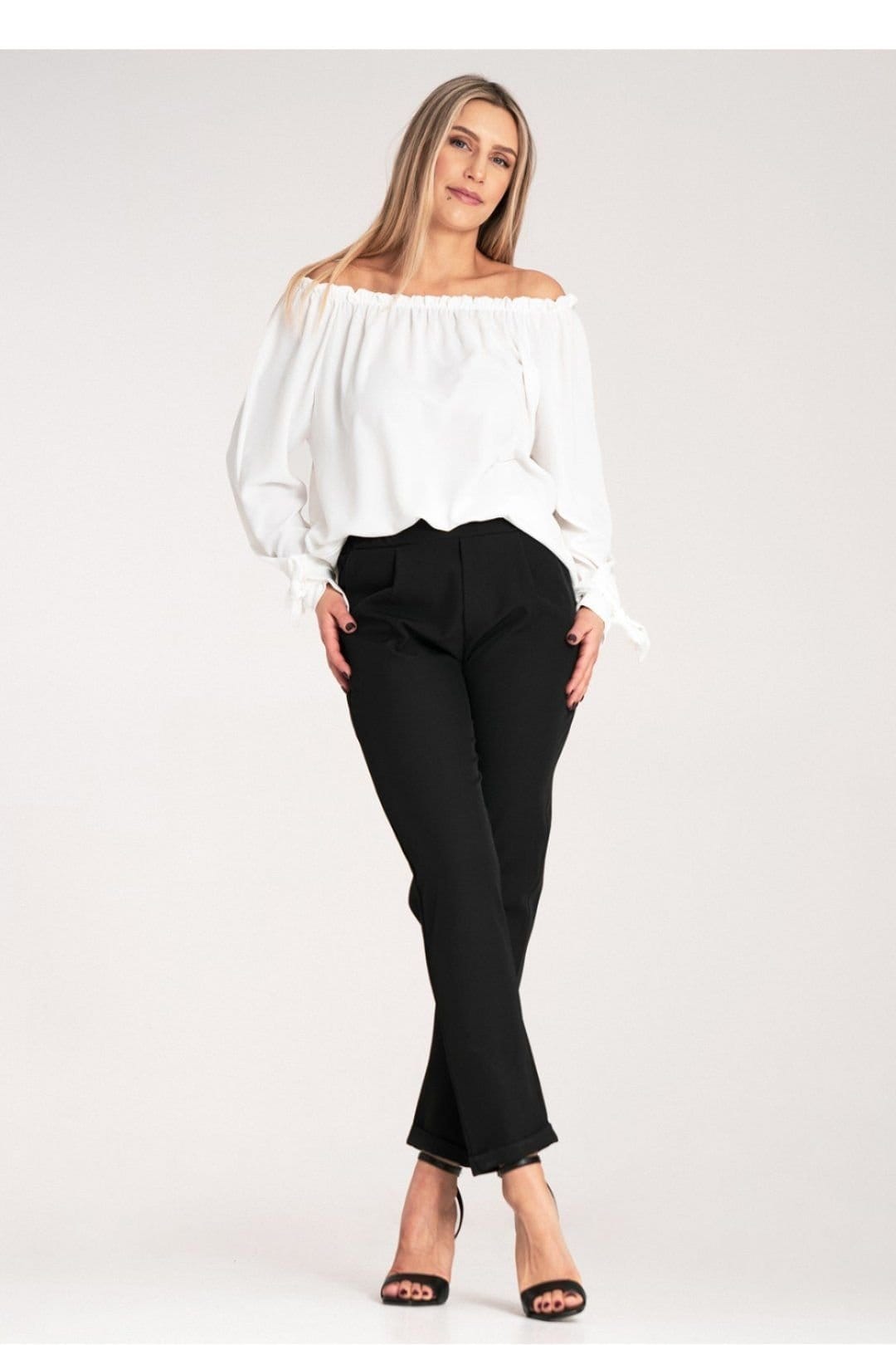 Love Lace Love Lace Women's High Waist Fitted Trousers Rolled Cuffs in Black - 4