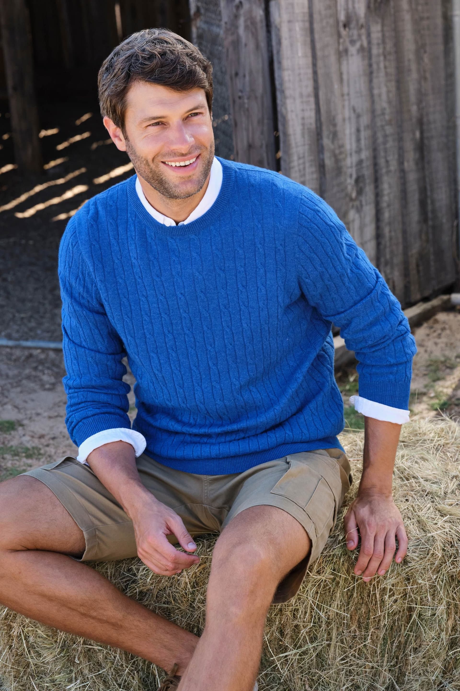 WoolOvers WoolOvers Men's Cashmere & Merino Cable Crew Neck in Bright Blue