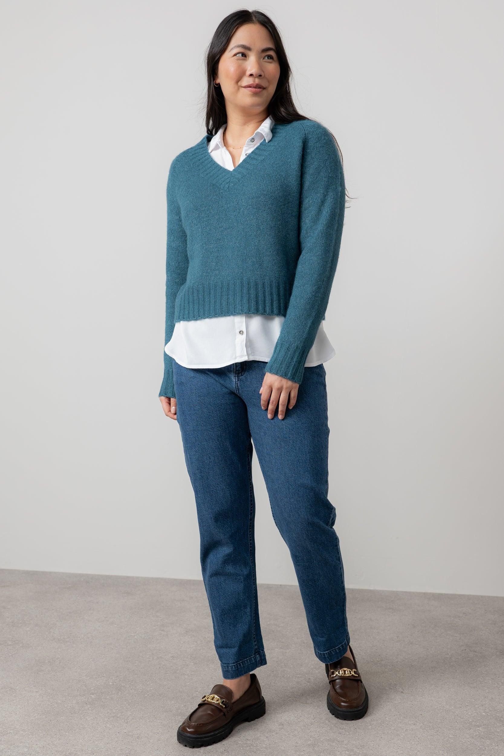 Lily & Me Lily & Me Women's Woodchester V-Neck Blended yarn Boxy Fit Jumper in Blue - 3