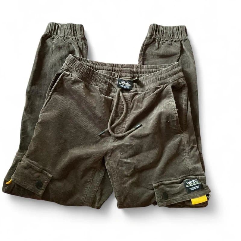 WeSC small Wesc brand pant only worn once Corduroy material  Green brown